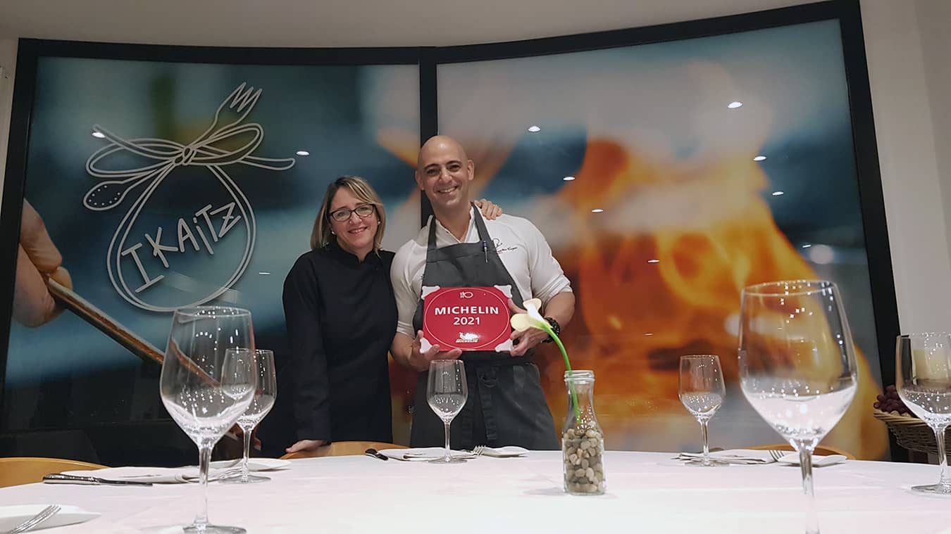 Entrega del reconocimiento Michelin 2021 a Restaurante Ikaitz en San Sebastian